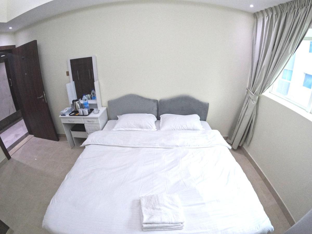 Barsha Star Residence - Home Stay دبي المظهر الخارجي الصورة